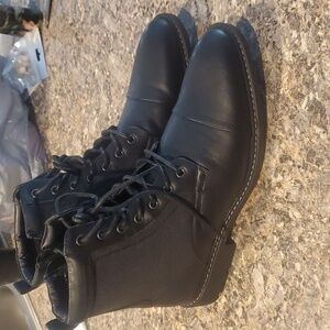 Steve madden mens black cap toe boots